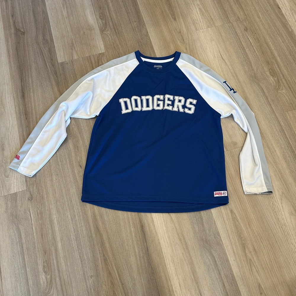Stitches Blue and White LA Dodgers Raglan Shirt Long sleeve Los Angeles men’s